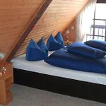 아파트 Apartment Central *