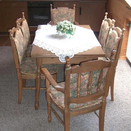 Апартаменти Apartment Central Віллінген